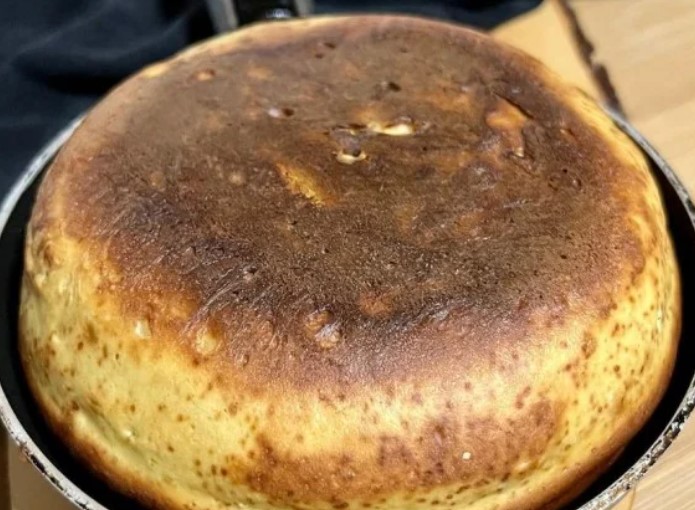 Pão de banana saudável de frigideira
