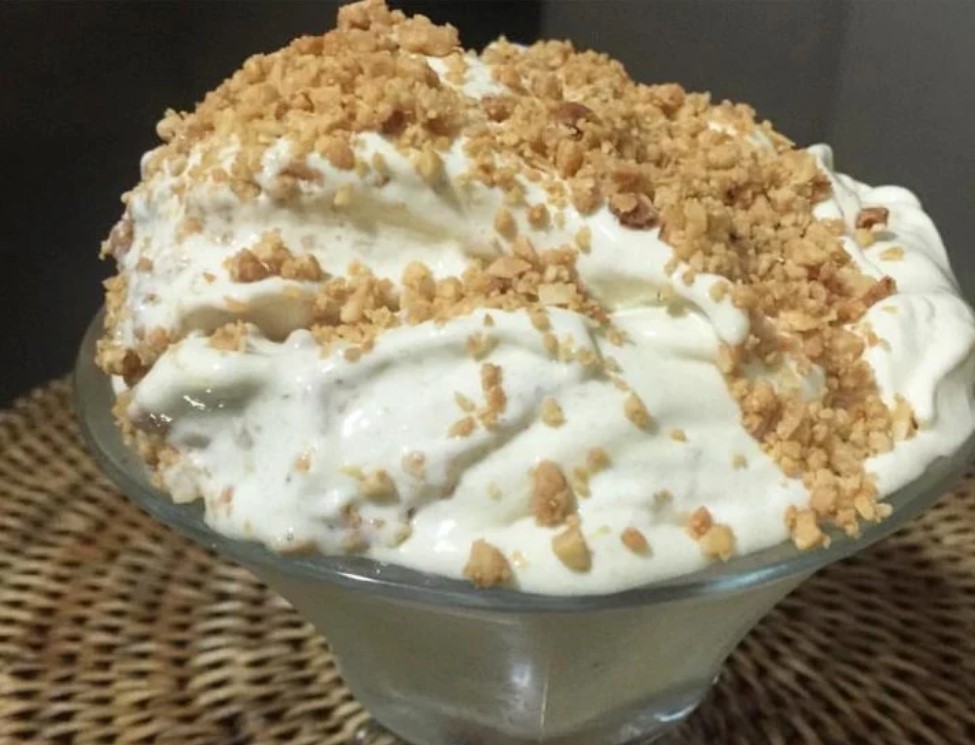 Sorvete de banana com amendoim