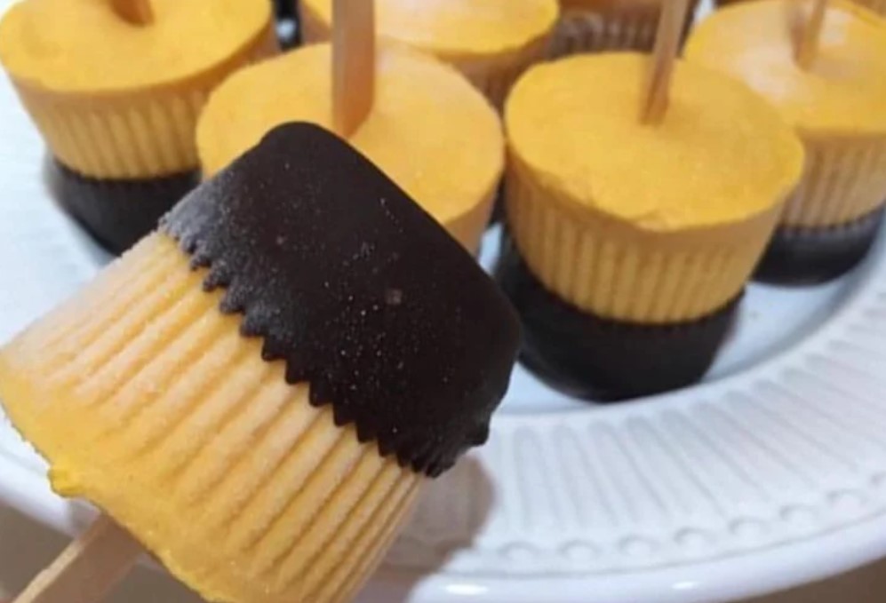 Sorvete de cenoura com chocolate