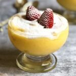 Sorvete de frutas com leite de coco