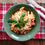 Macarrão com calabresa na panela de pressão