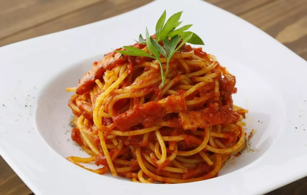 macarronada de calabresa facil